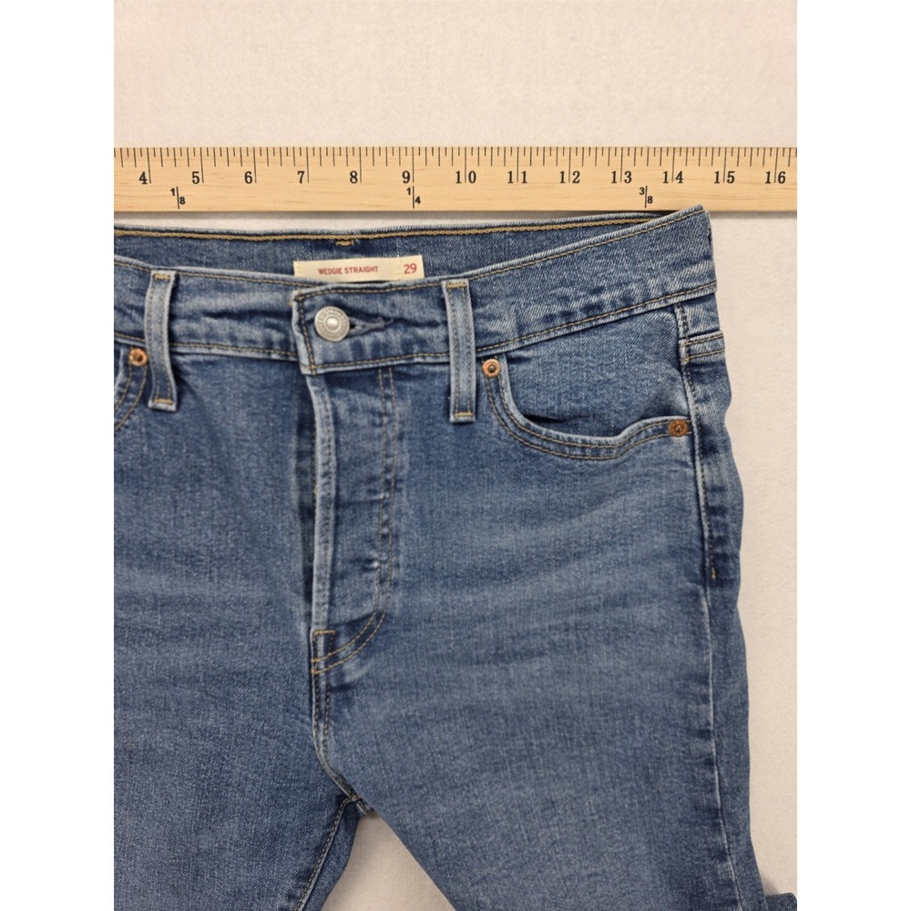 Levi's Premium Wedgie Straight Jeans Womens 8 29x28 Medium Wash High Rise NWT - Picture 3 of 13